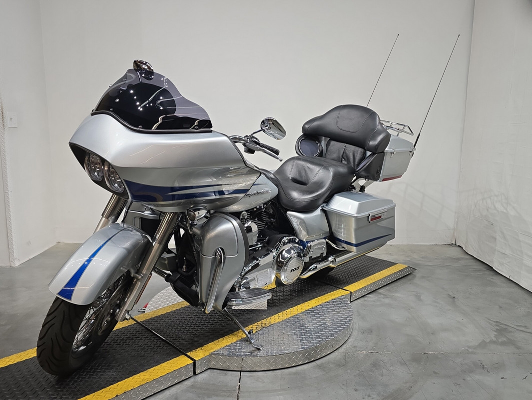 Road Glide® Ultra