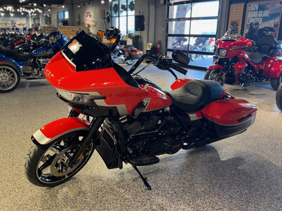 Road Glide®