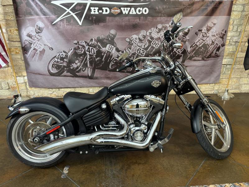 Softail® Rocker™ C