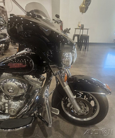 Electra Glide® Standard