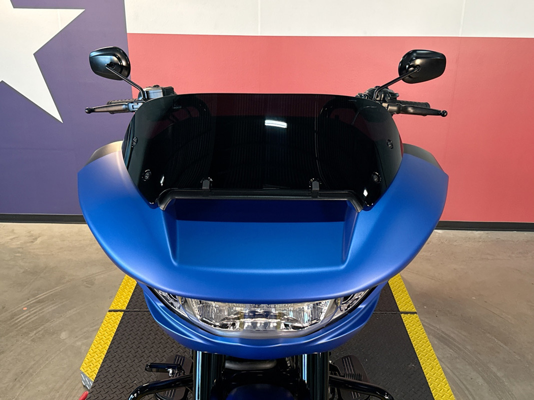 Road Glide®