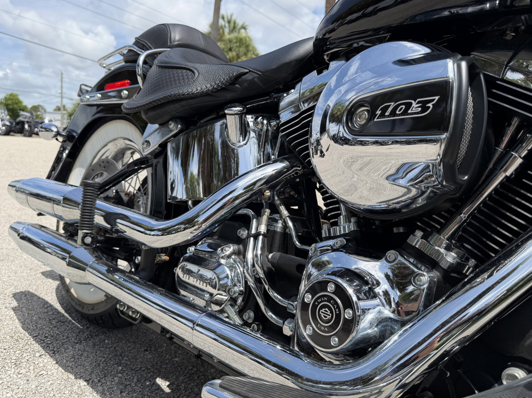 Softail® Deluxe