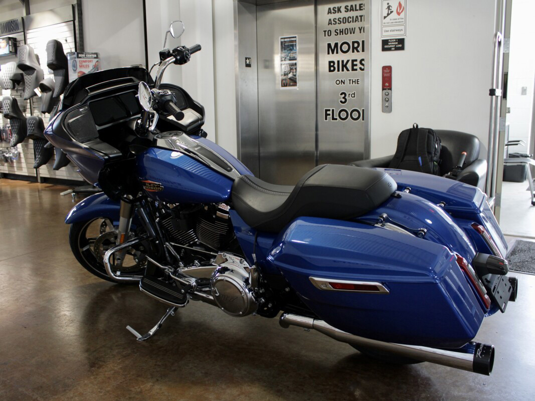 Road Glide®