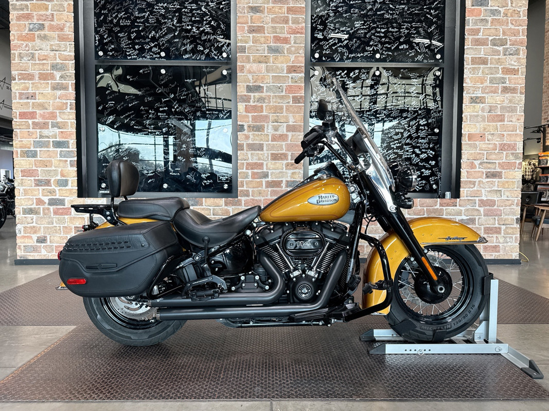 Heritage Classic 114