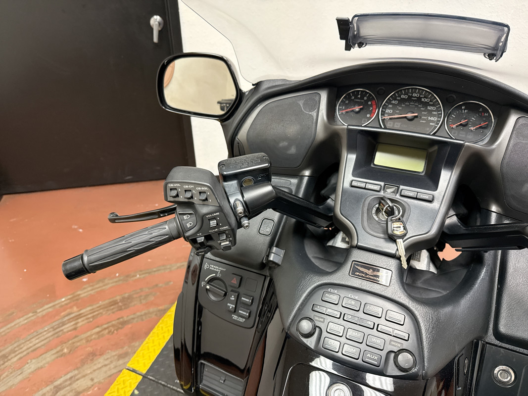Gold Wing Airbag