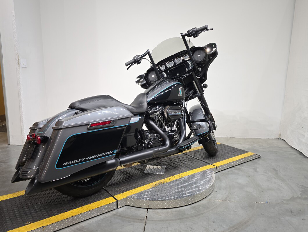 Street Glide® Special