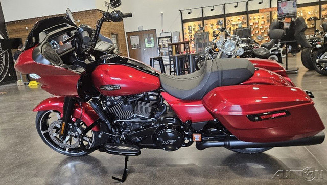 Road Glide®