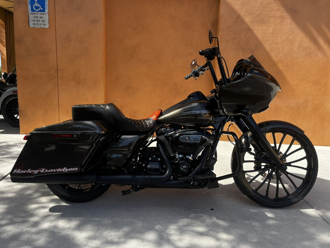 Road Glide® Special