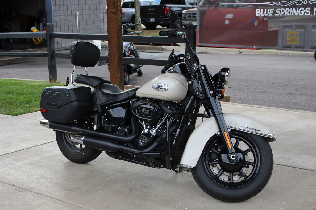 Heritage Classic 114