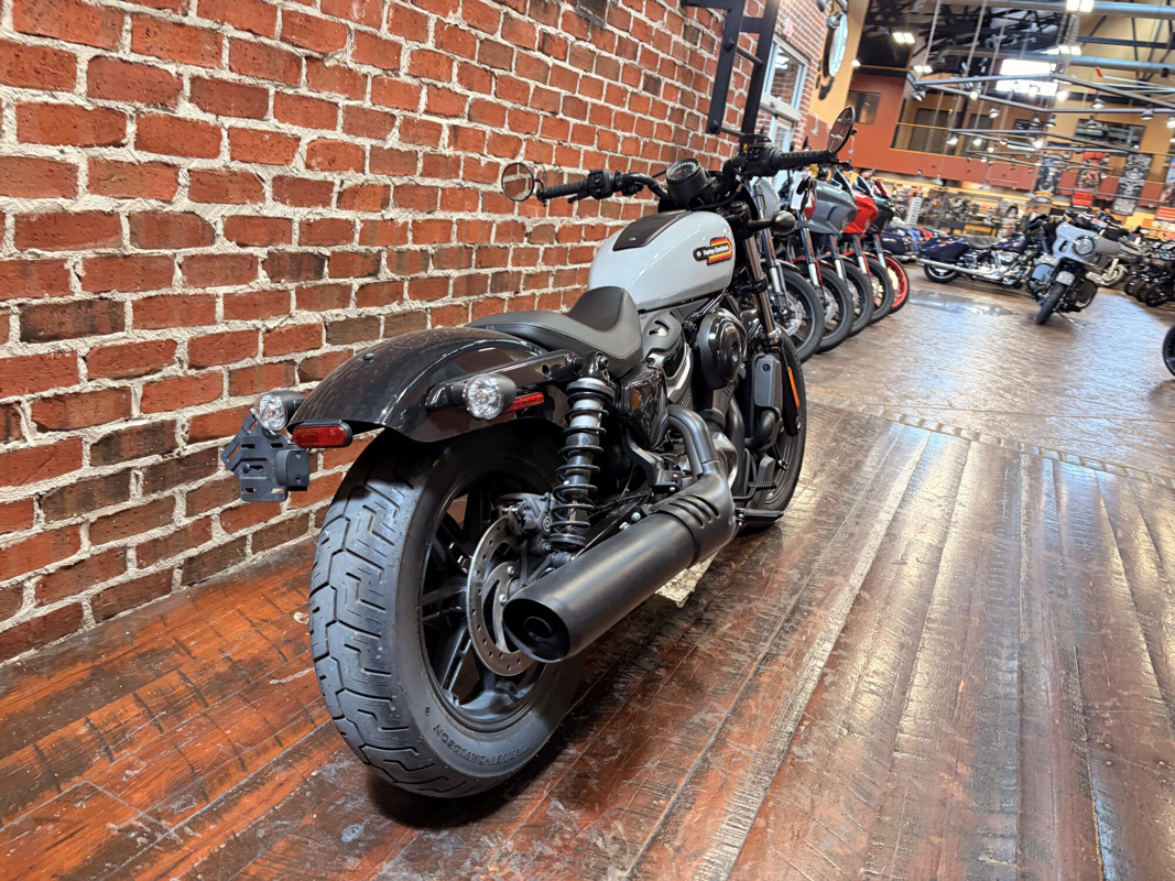Nightster