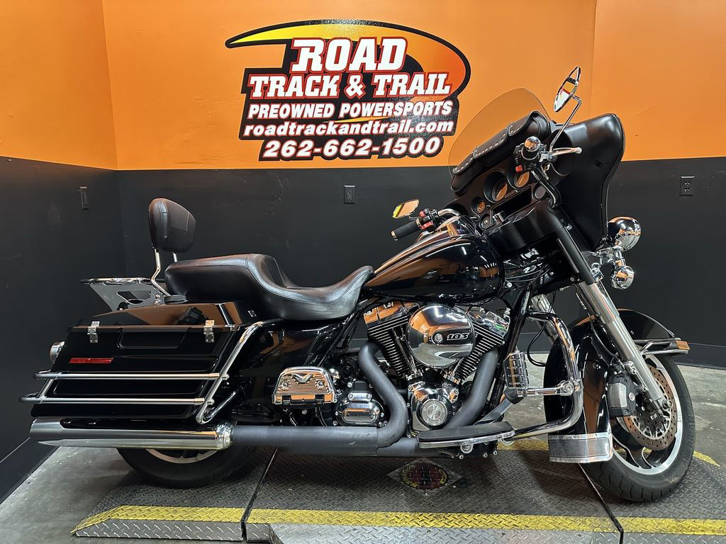 Street Glide®