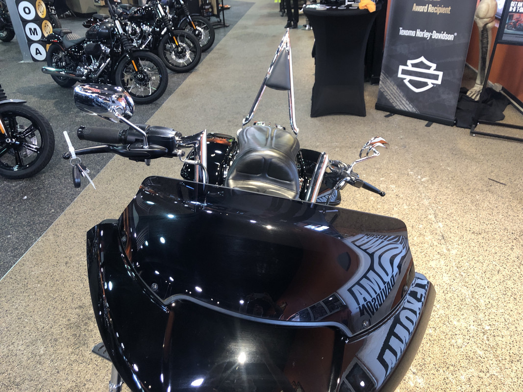 Road Glide®