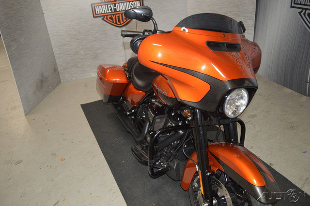 Street Glide® Special