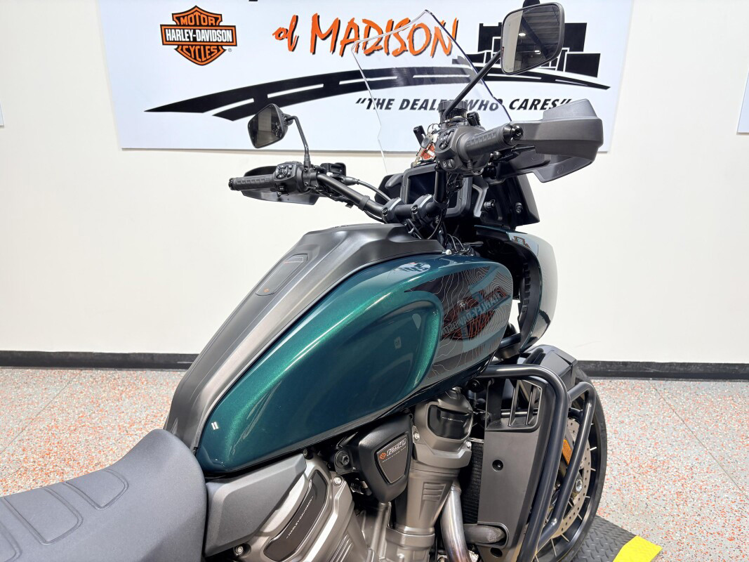 Pan America® 1250 Special