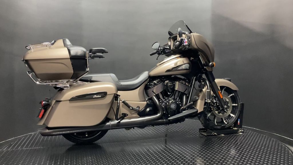 Chieftain® Dark Horse®