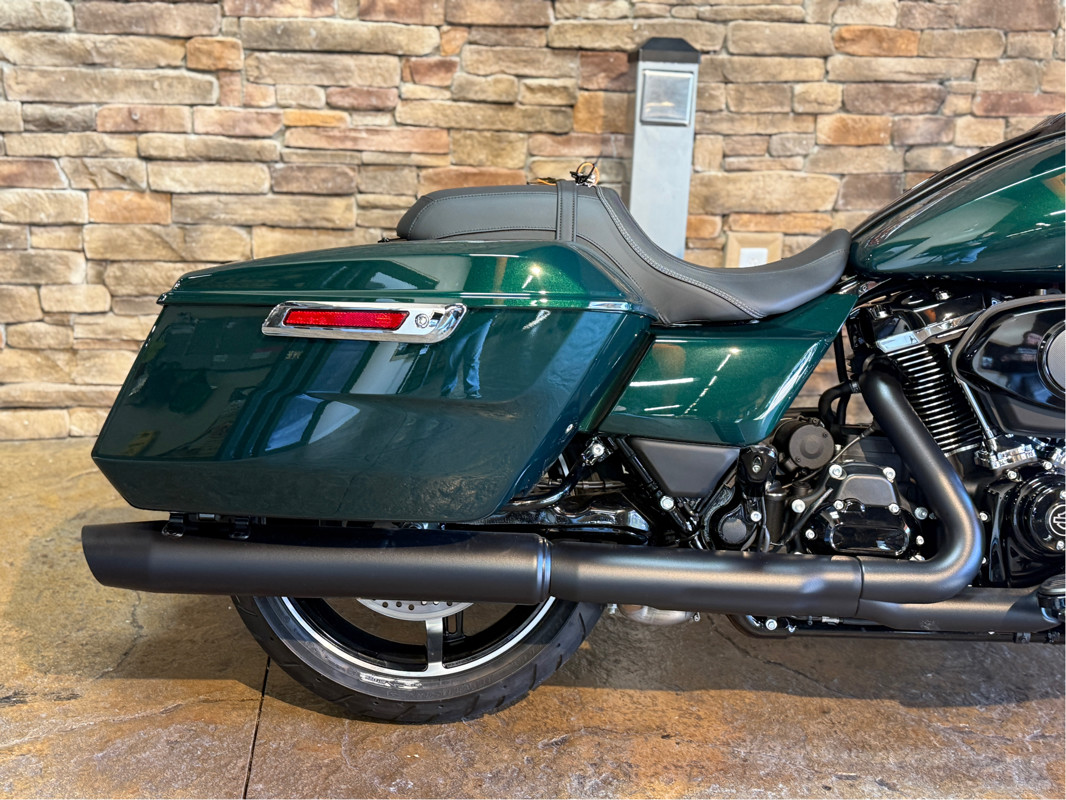 Road Glide®