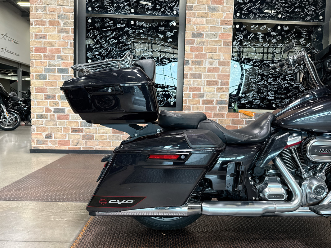 CVO® Street Glide®