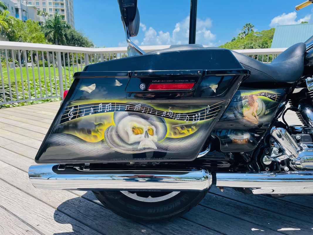 Street Glide®