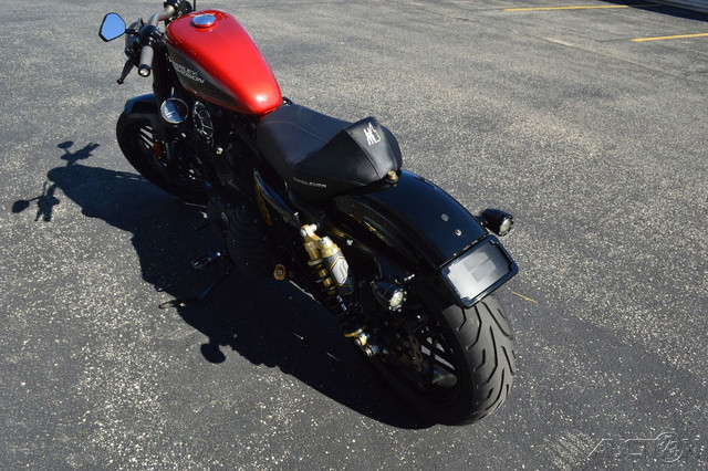 Sportster® Roadster®