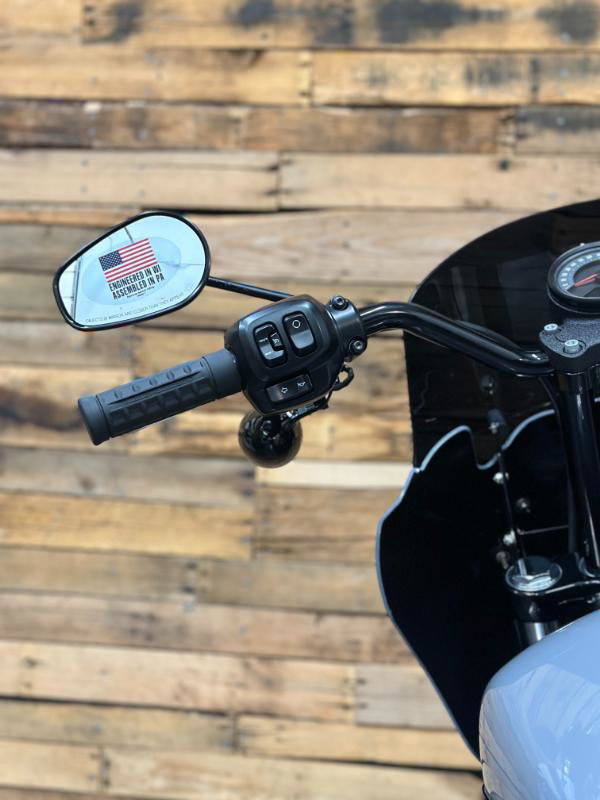 Street Bob®