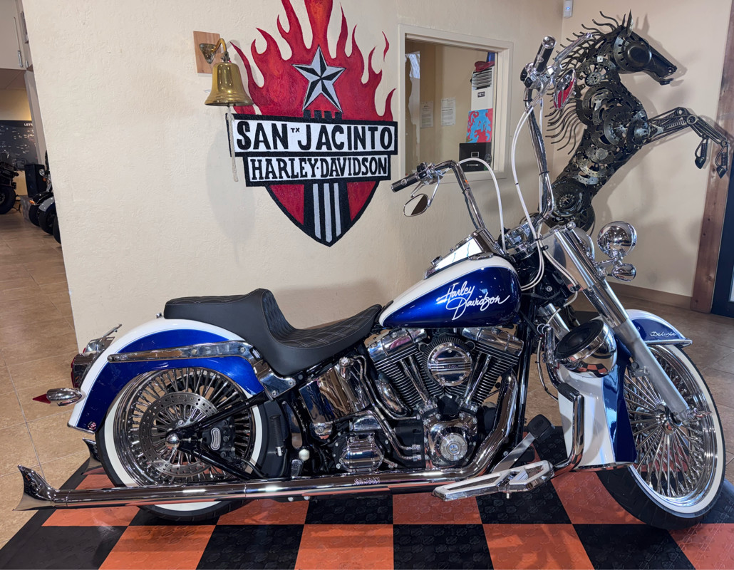 Softail® Deluxe