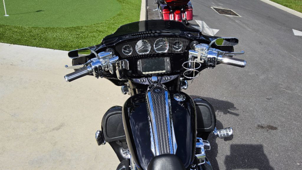 CVO® Street Glide®