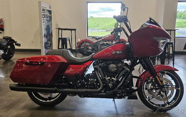 Road Glide®