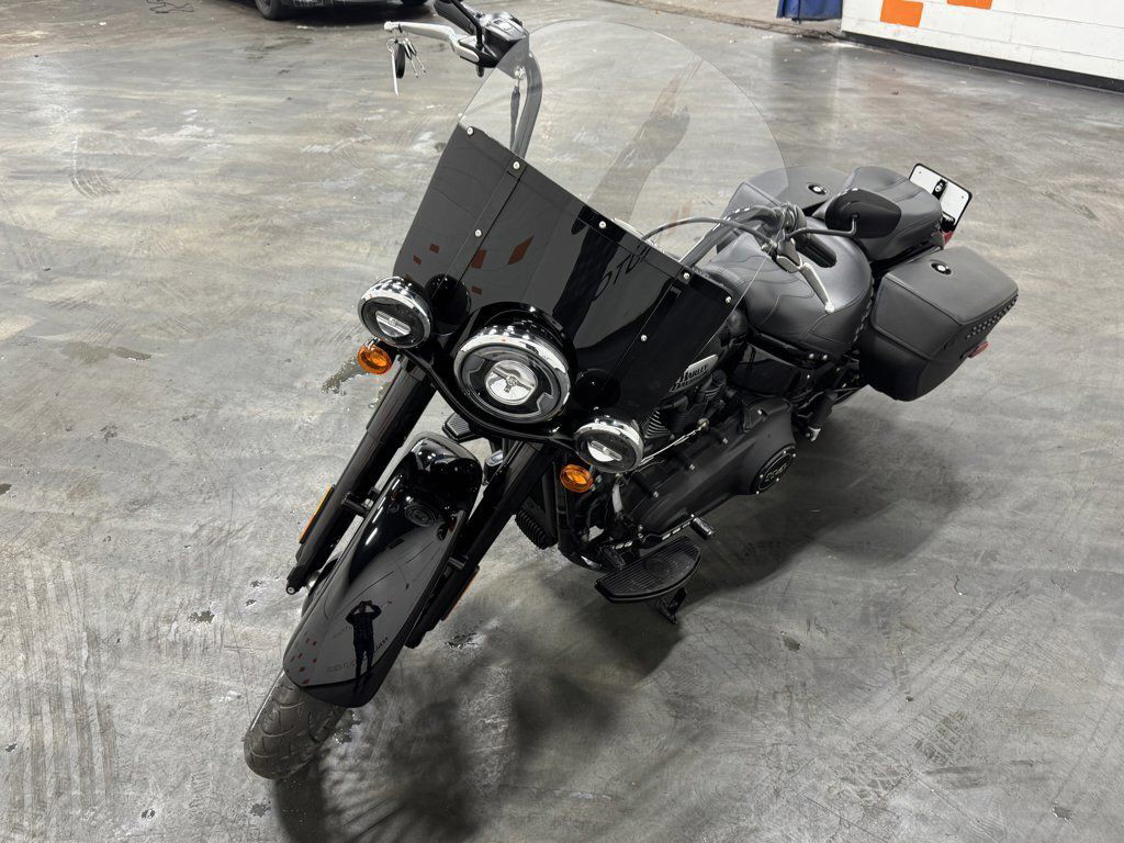 Heritage Classic 114