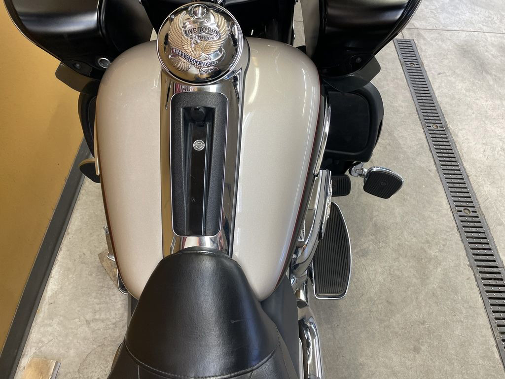 Road Glide® Ultra