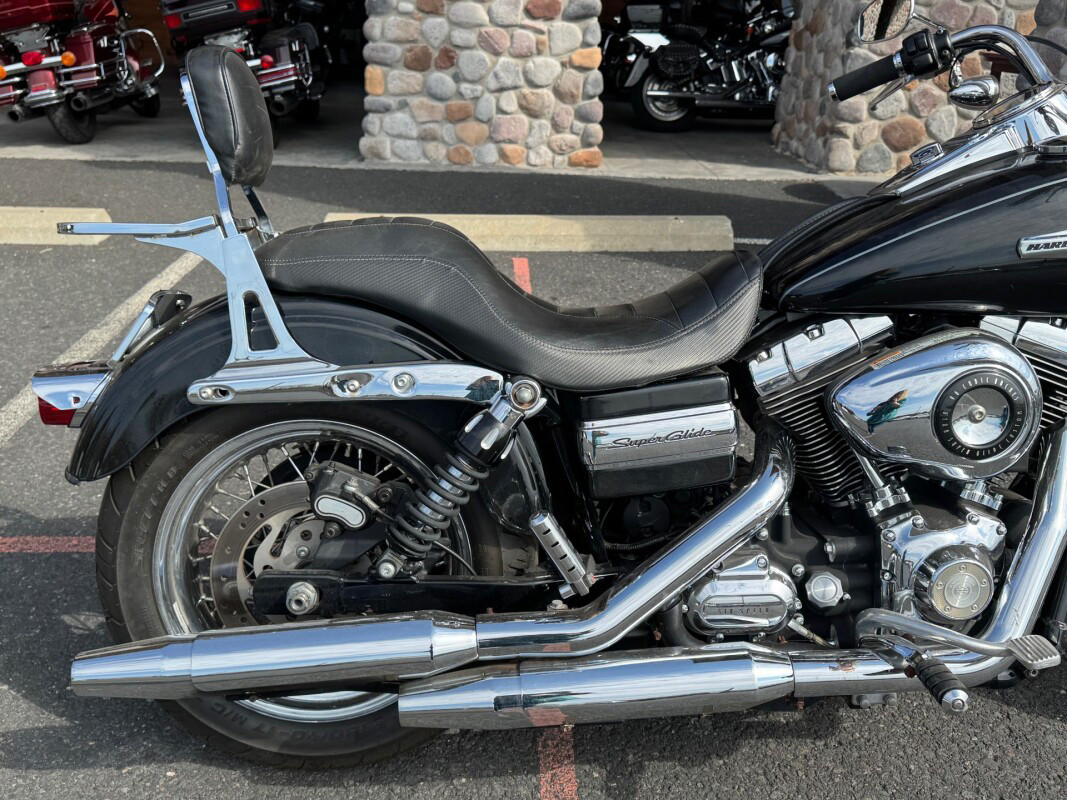 Dyna® Super Glide® Custom