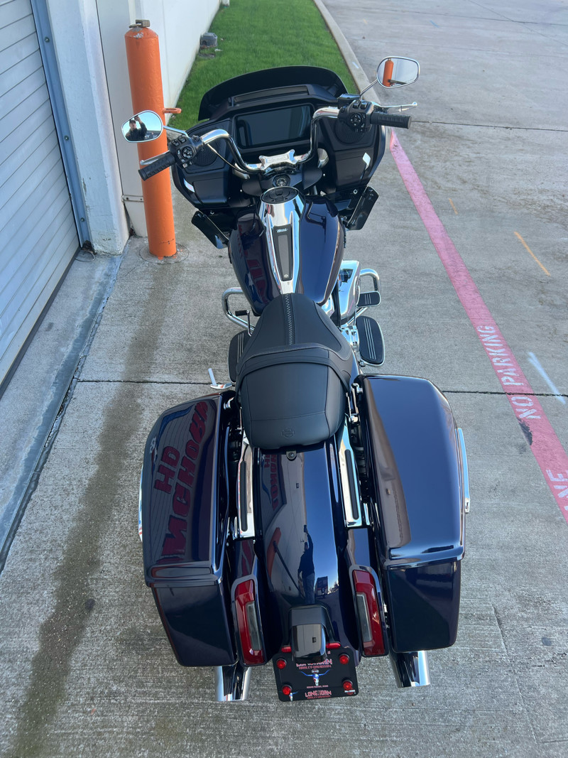 Road Glide®