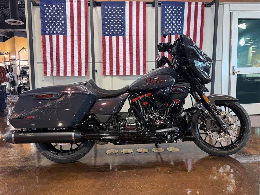 CVO® Street Glide® ST