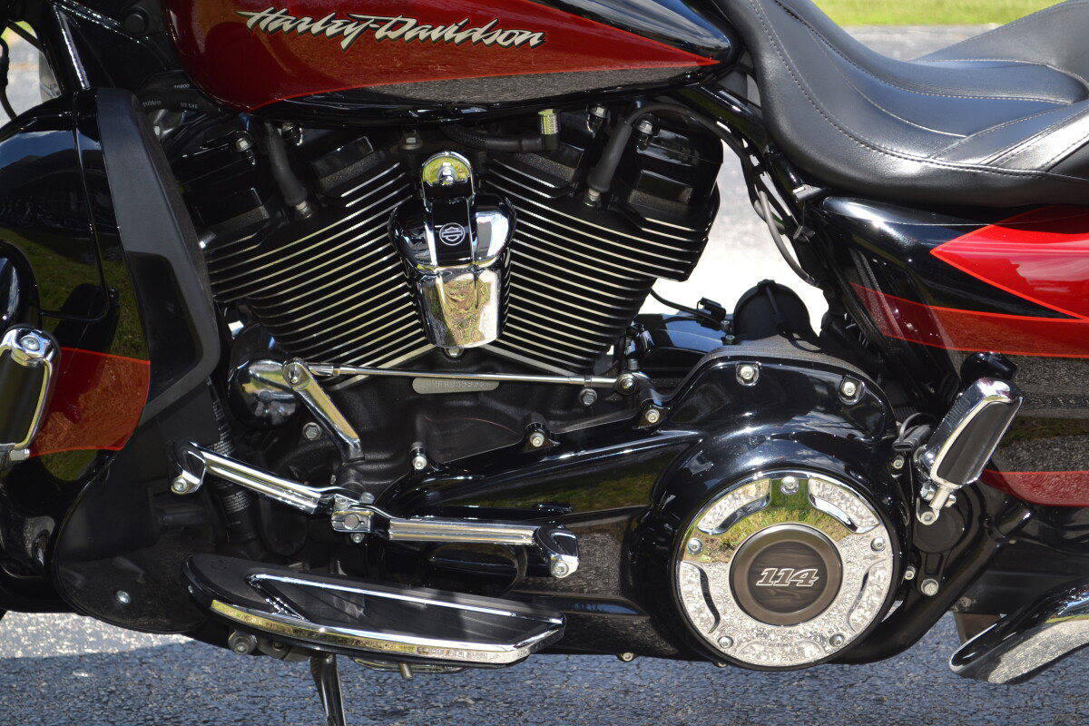 CVO® Street Glide®