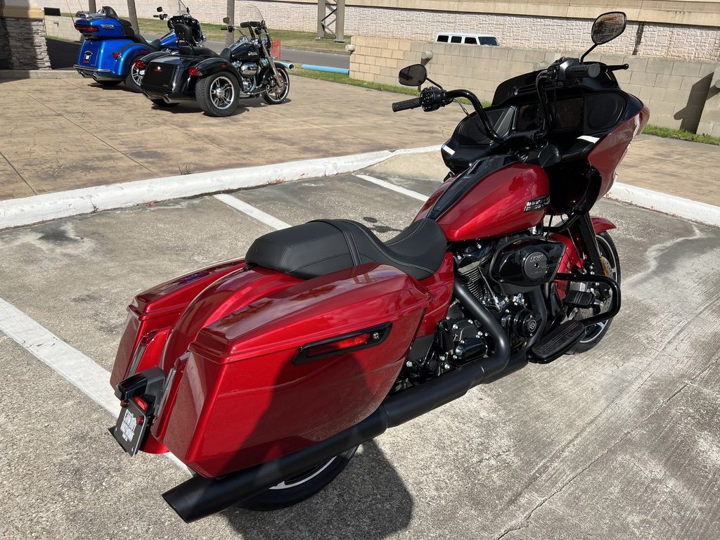 Road Glide®