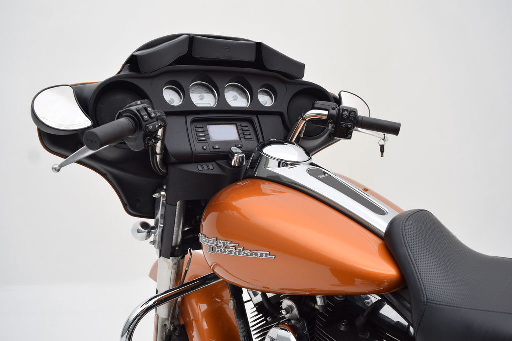 Street Glide®