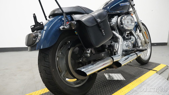 Sportster® 1200 Custom 