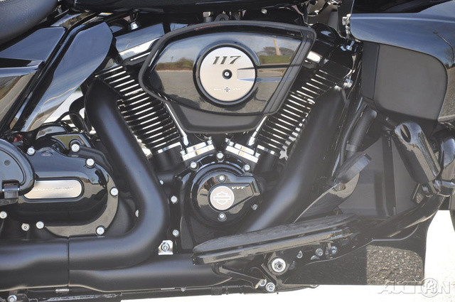 Street Glide® 3 Limited