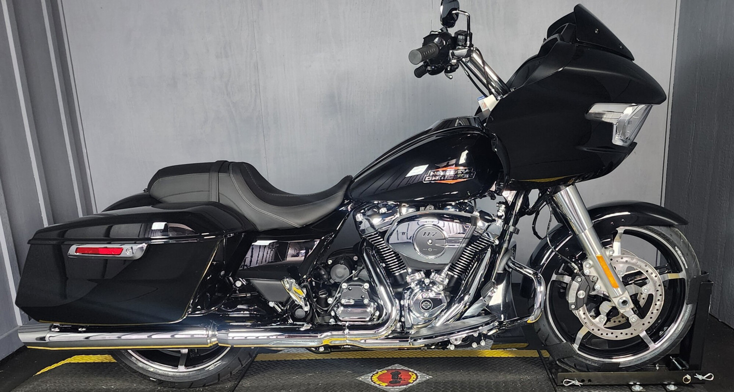 Road Glide®
