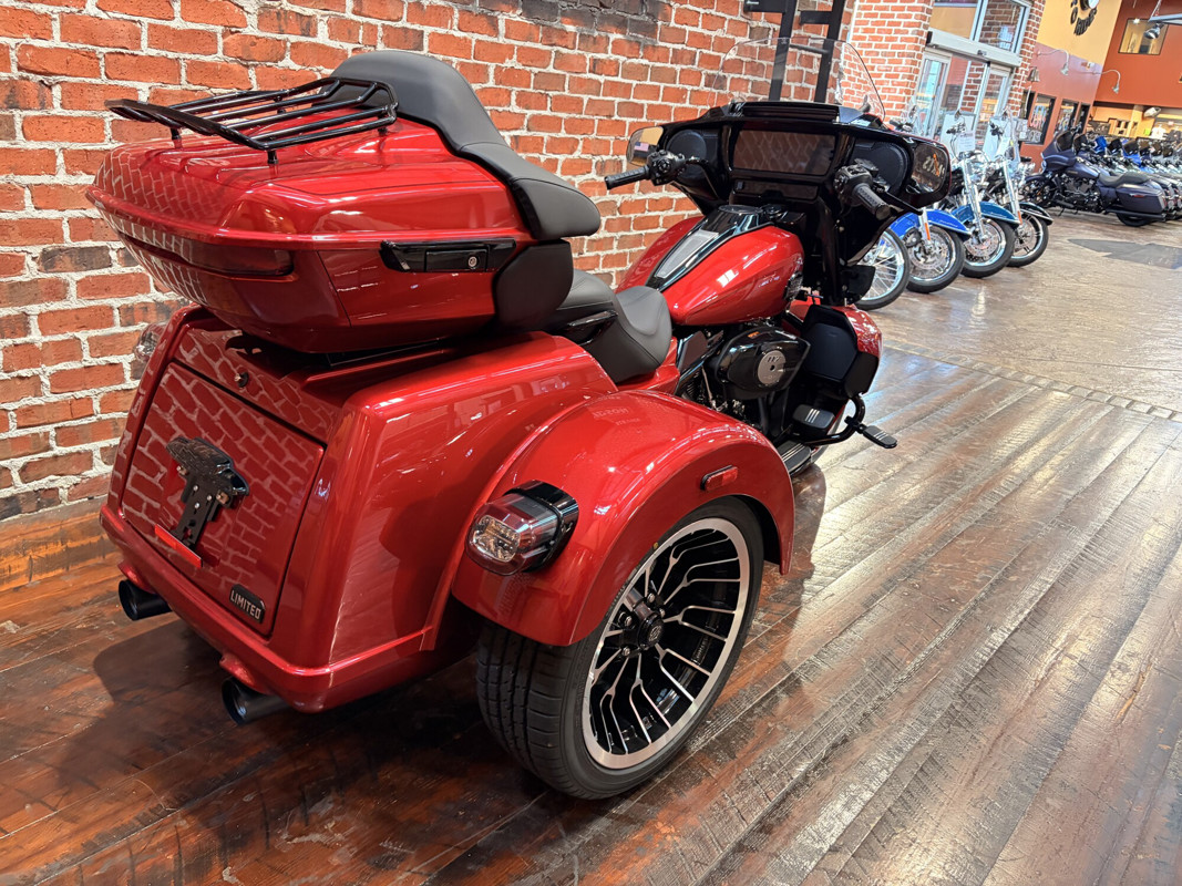 Street Glide® 3 Limited