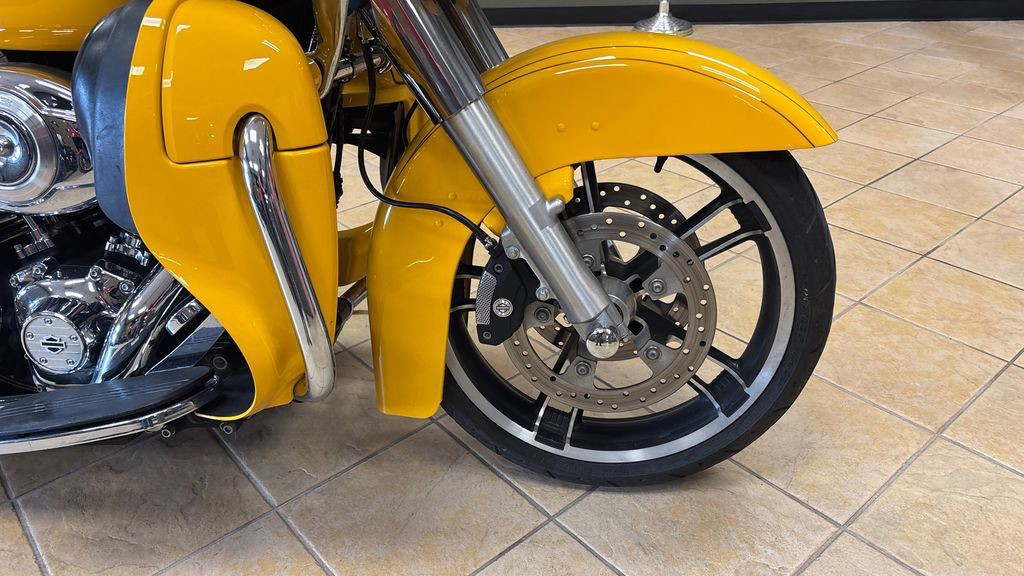 Road Glide® Custom