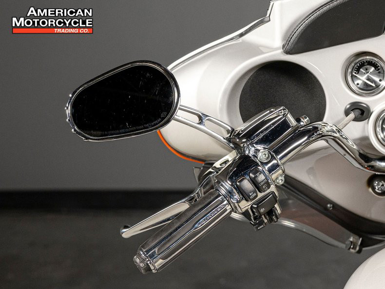 CVO® Ultra Classic® Electra Glide®