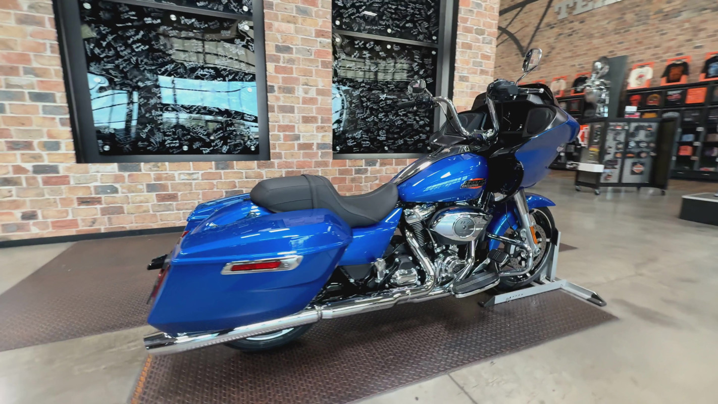 Road Glide®