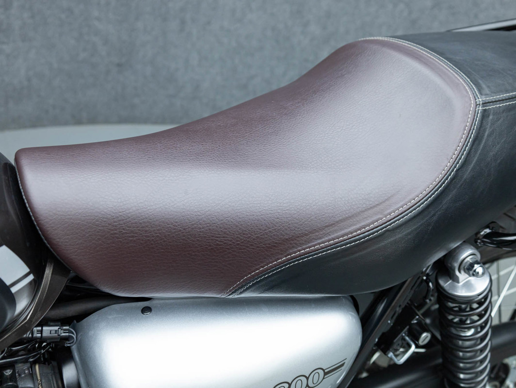 W800 Cafe