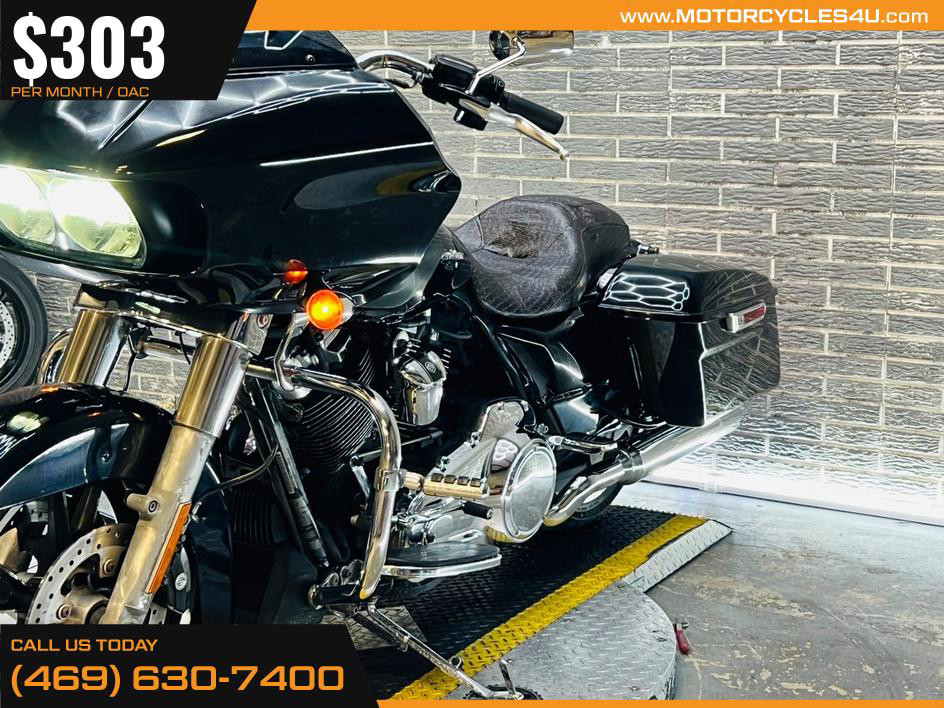 Road Glide®