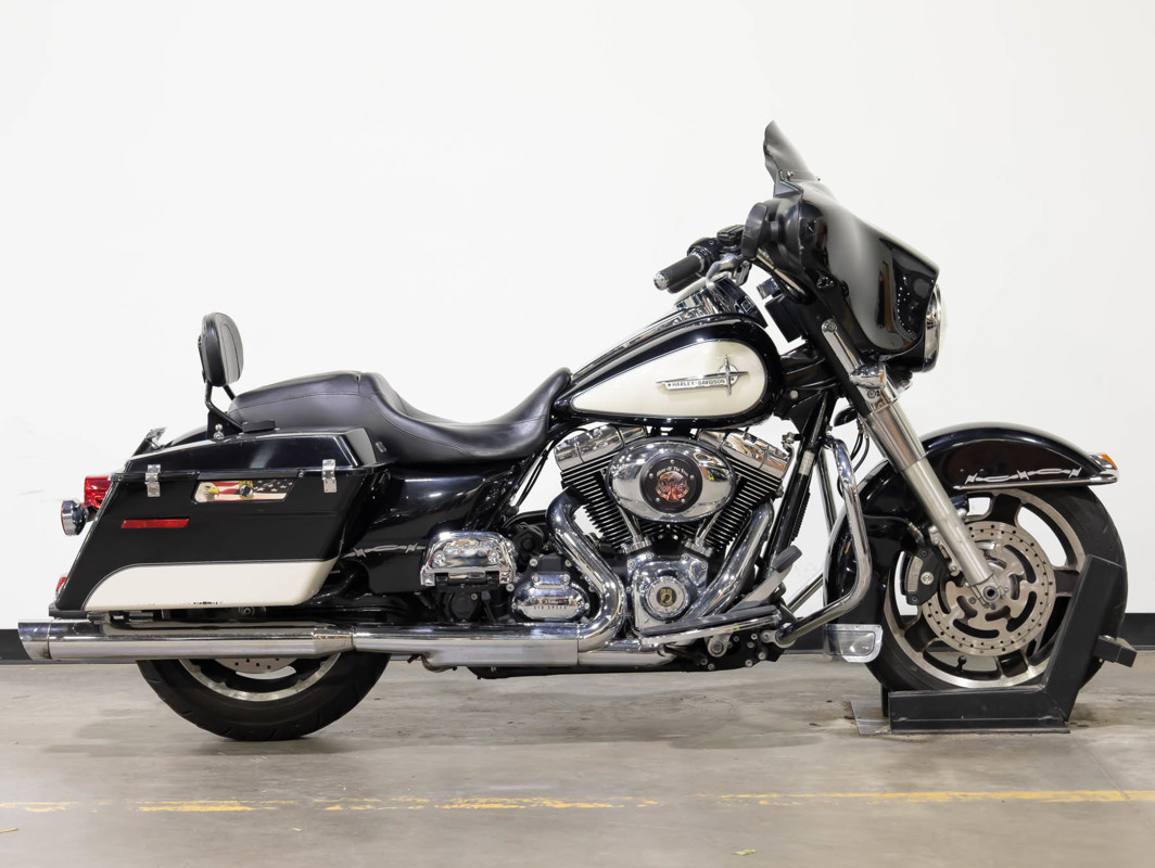 Electra Glide Police