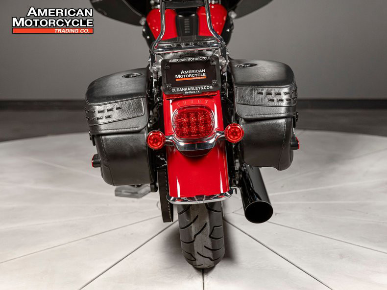 Softail® Heritage Classic 114