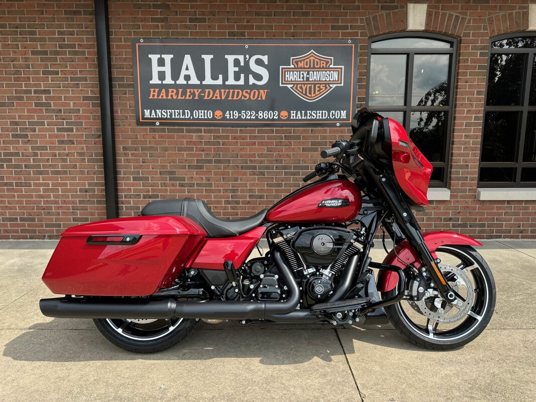 Street Glide®