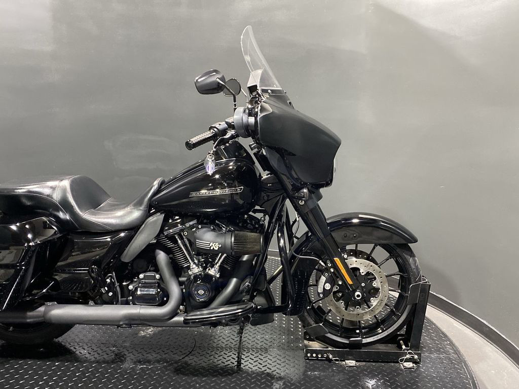 Street Glide® Special