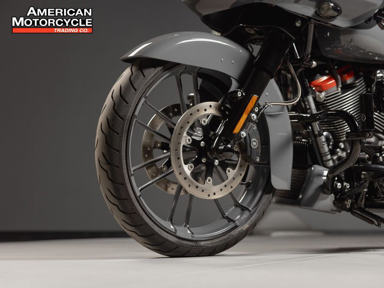 CVO® Road Glide®