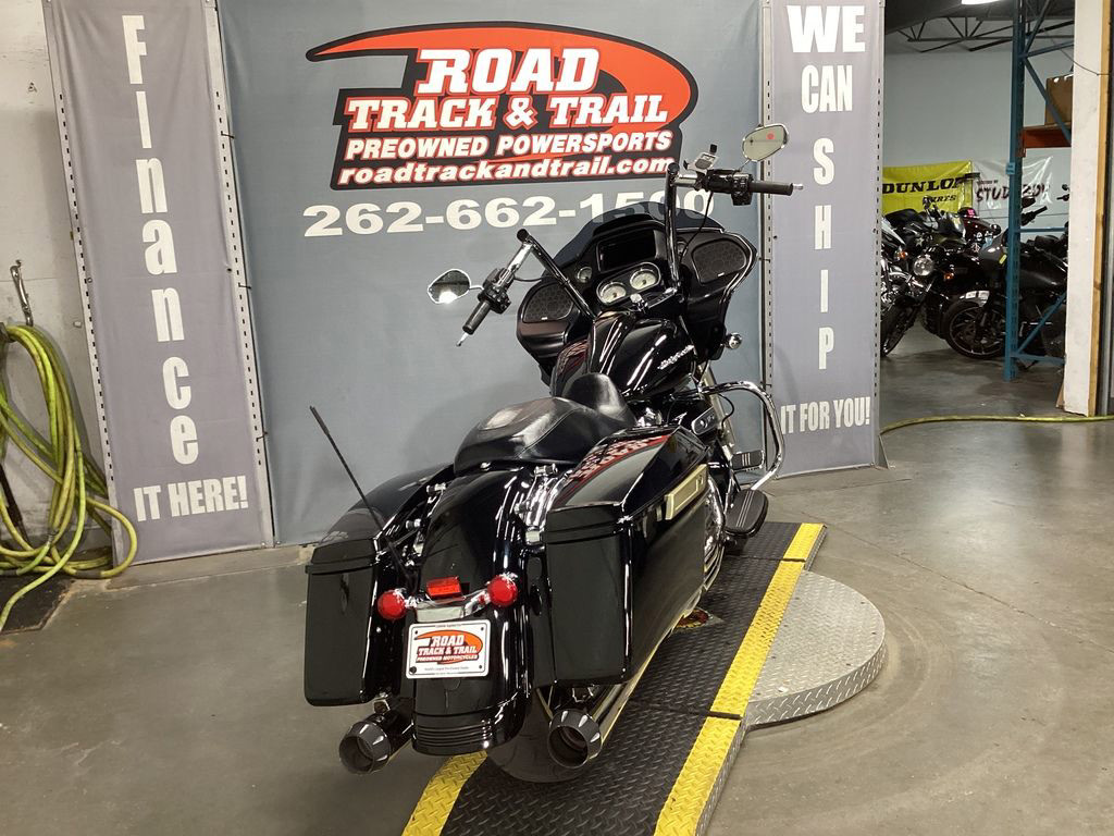 Road Glide®